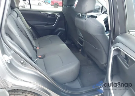 2021 Toyota Rav4 Le z USA, uszkodzony, nr VIN 2T3F1RFV4MW191891